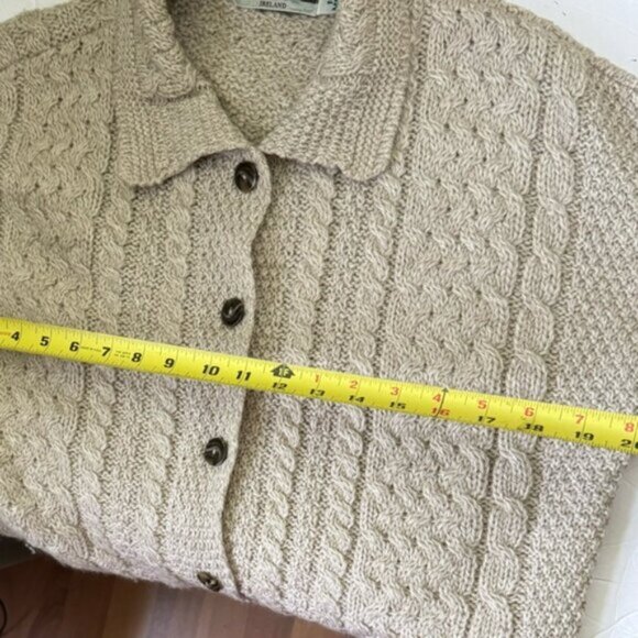 ARAN CRAFTS Ireland Wool Cable Knit Cardigan Sweater Knit Cozy Warm Tan Button L - Picture 13 of 16